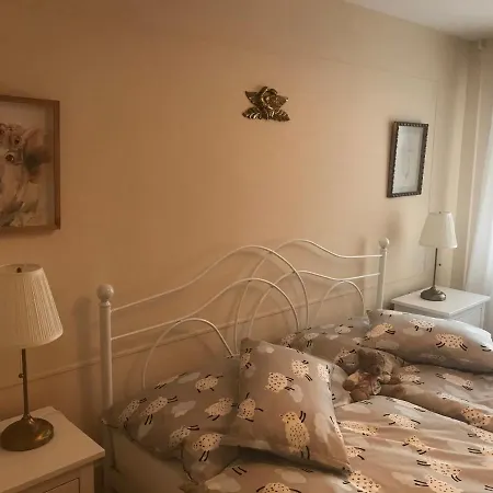 Alte Post Mit Geschichte Und Restaurant