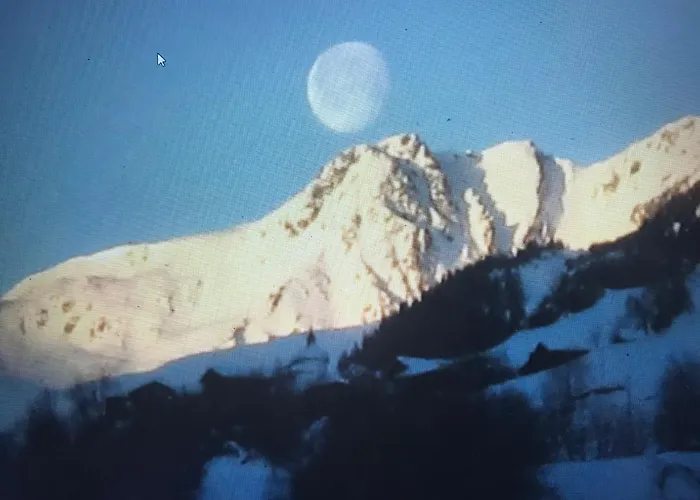 Alte Post Mit Geschichte Und Restaurant