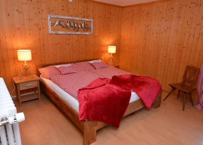 Apartamento Alte Post Mit Geschichte Und Restaurant *