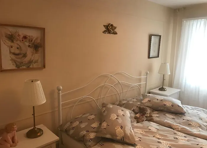 Alte Post Mit Geschichte Und Restaurant