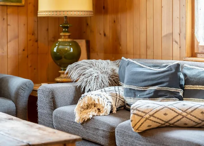 Alte Post Mit Geschichte Und Restaurant *